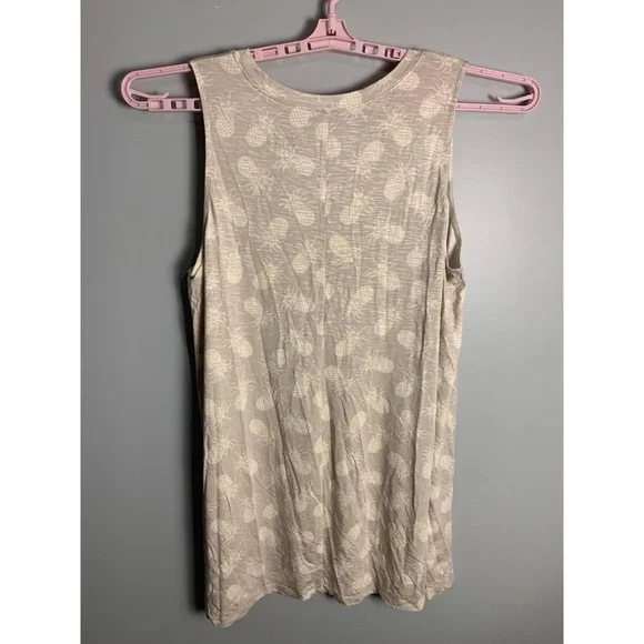 Torrid Beige Pineapple Print Tank Top - Picture 10 of 11